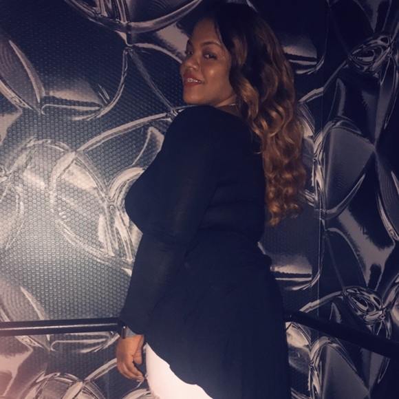 Meet your Posher, Cha - Picture 2 of 3